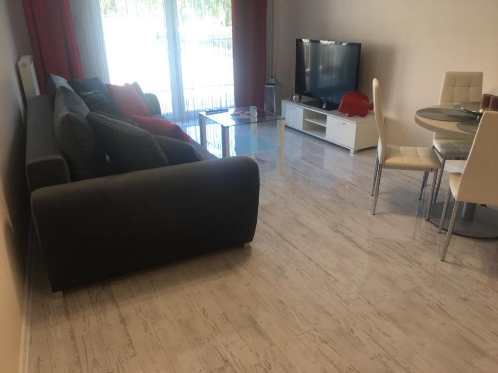 Appartement Apartament Silence Baltic Wenecja à Pobierowo Extérieur photo