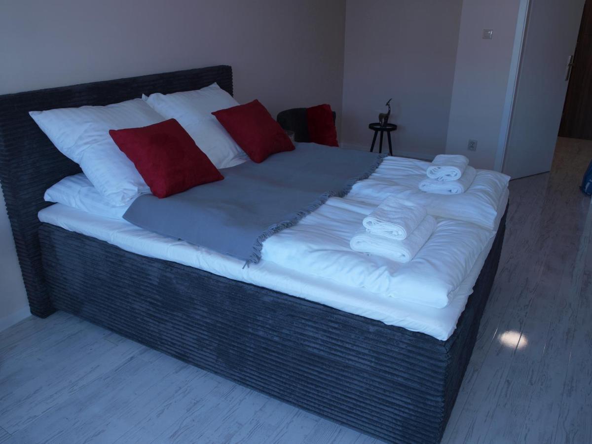 Appartement Apartament Silence Baltic Wenecja à Pobierowo Extérieur photo